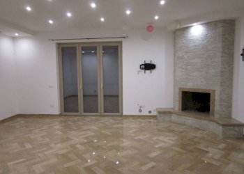 Stanza non arredata - Villa Statte - photo 10