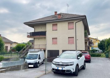 Facciata - Attico via Luigi Einaudi, 11, Borgo San Dalmazzo - foto 1