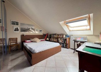 Camera da letto - Attico via Luigi Einaudi, 11, Borgo San Dalmazzo - foto 12