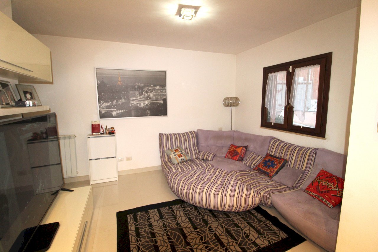 Villa Via Narcao, Roma - foto 3