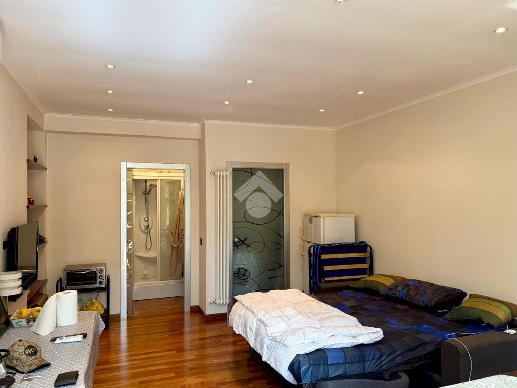 One-room apartment Via Giovanni Scazzola, Alessandria - photo 3