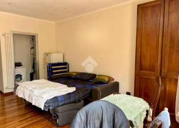 One-room apartment Via Giovanni Scazzola, Alessandria - photo 4