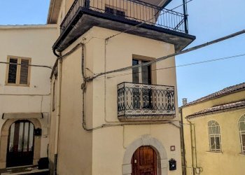 Independent house Vico I Chiaia, SNC, Carpinone - photo 1