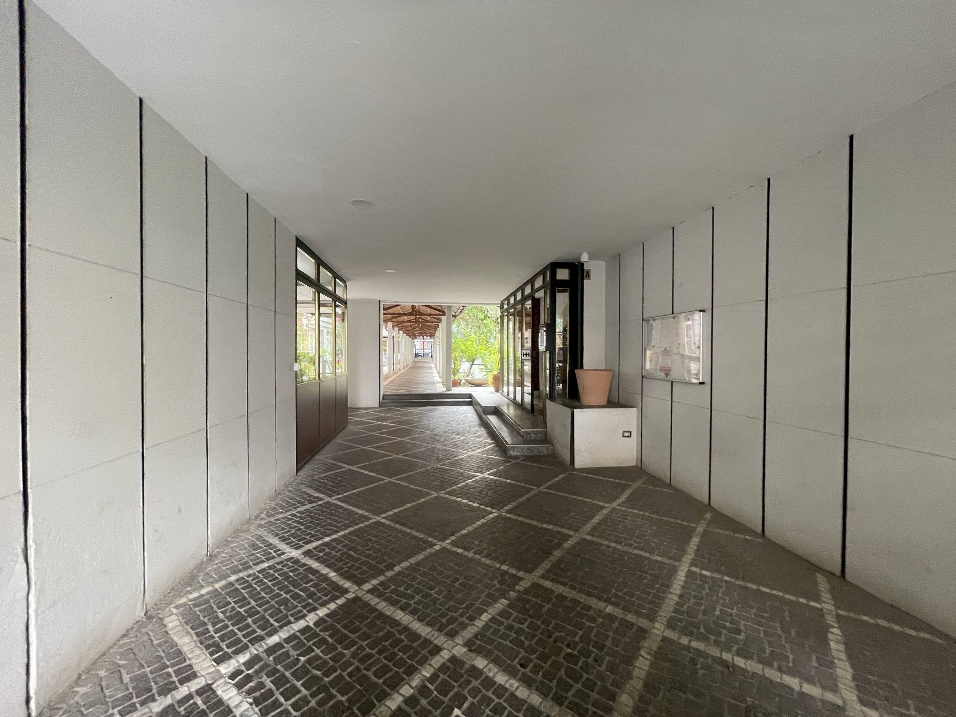 Foto 2 - Trilocale Via Gregorio Ricci Curbastro
29, Roma - foto 2