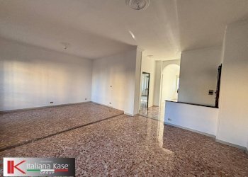 Foto 2 - Four-room apartment Via Pasubio, Settimo Torinese - photo 2
