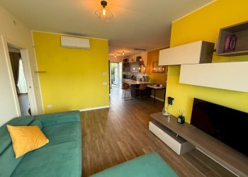 Foto 19 - Three-room apartment via maria callas
 
64, Usmate Velate - photo 19