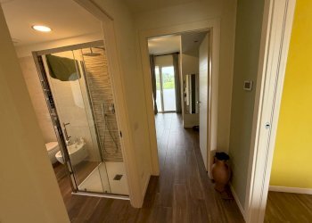 Foto 22 - Three-room apartment via maria callas
 
64, Usmate Velate - photo 22