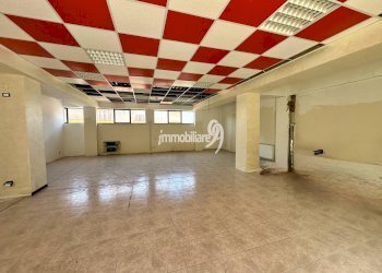 Foto 5 - Commercial Premises via Giuseppe Cacchi
12, L'Aquila - photo 5