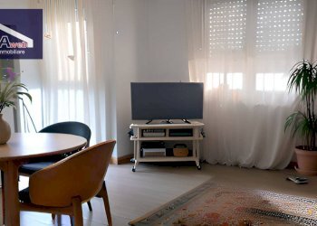 Foto 1 - Quadrilocale Via Ugo foscolo, Monfalcone - foto 1