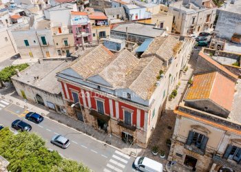 Foto 1 - Stabile - Palazzo CORSO GARIBALDI
 
5, Casamassima - foto 1