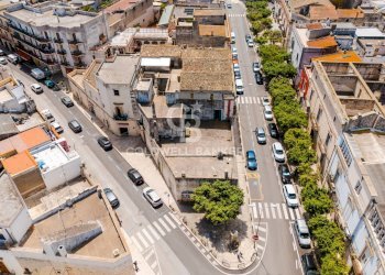 Foto 2 - Stabile - Palazzo CORSO GARIBALDI
 
5, Casamassima - foto 2