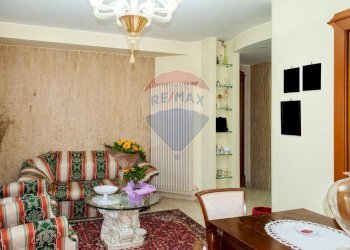 Sala da pranzo - Independent house VIA S.S. CROCIFISSO
 
33, Ramacca - photo 8