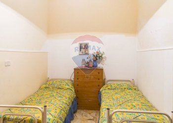 Camera / camera da letto - Quadrilocale Paterno - foto 9