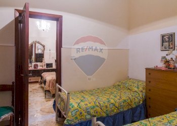 Camera / camera da letto - Quadrilocale Paterno - foto 11