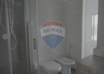 Bagno - Bilocale Via Dei Fontanili
 
32, Milano - foto 17