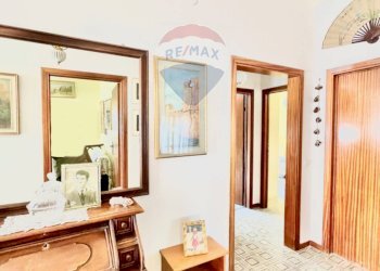 Hall / corridoio - Apartment Cecina - photo 5