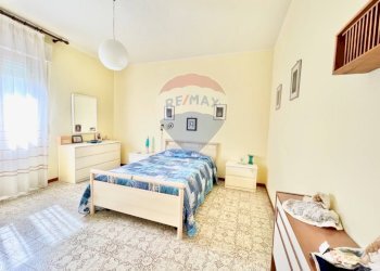 Camera / camera da letto - Apartment Cecina - photo 26
