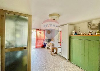 Camera / camera da letto - Apartment Cecina - photo 34