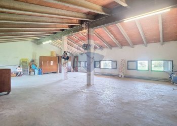 Parcheggio - Casa indipendente Via Calandrine
 
789, San Giorgio in Bosco - foto 32