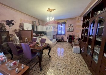 Sala da pranzo - Appartamento VIA ROMA
 
47, Annicco - foto 9
