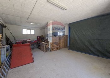 Parcheggio - Casa indipendente via canale
 
50, Torrevecchia Teatina - foto 15