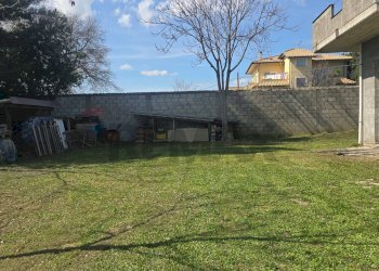 Giardino - Casa indipendente via canale
 
50, Torrevecchia Teatina - foto 32