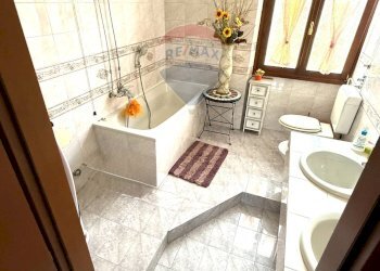 Bagno - Casa semi indipendente Vellezzo Bellini - foto 14