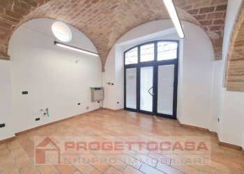 Foto 3 - Appartamento Via Piazza Cecco D'Ascoli, Ascoli Piceno - foto 3