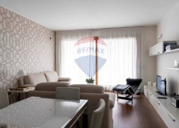 \nSala da pranzo\n - Appartamento Via Degli Ottoboni
 
37, Milano - foto 5