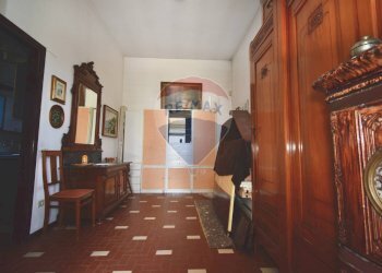 Hall / corridoio - Semi-detached house Cascina Tovaiera
 
3, Lodi - photo 21