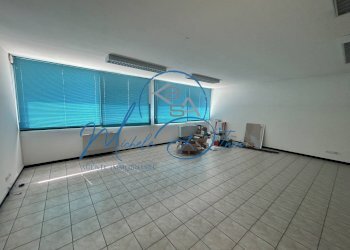 Foto 2 - Commercial Premises VIA VENZONE
 
16, Treviso - photo 2