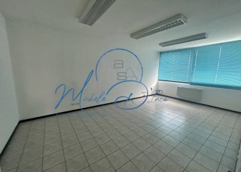 Foto 3 - Commercial Premises VIA VENZONE
16, Treviso - photo 3