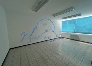 Foto 10 - Commercial Premises VIA VENZONE
16, Treviso - photo 10