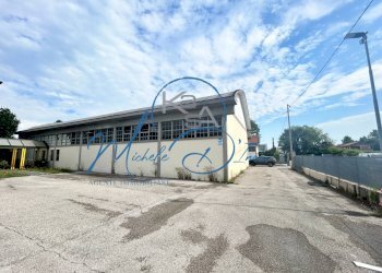 Foto 12 - Commercial Premises VIA VENZONE
16, Treviso - photo 12