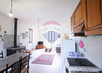 Cucina - Bilocale Viale Campione d'Italia, Alta Valle Intelvi - foto 9