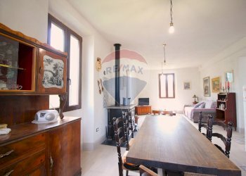 Sala da pranzo - Bilocale Viale Campione d'Italia, Alta Valle Intelvi - foto 23