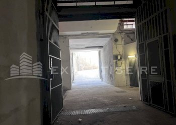 Foto 9 - Magazzino Via Gustavo Vagliasindi
 
9, Catania - foto 9