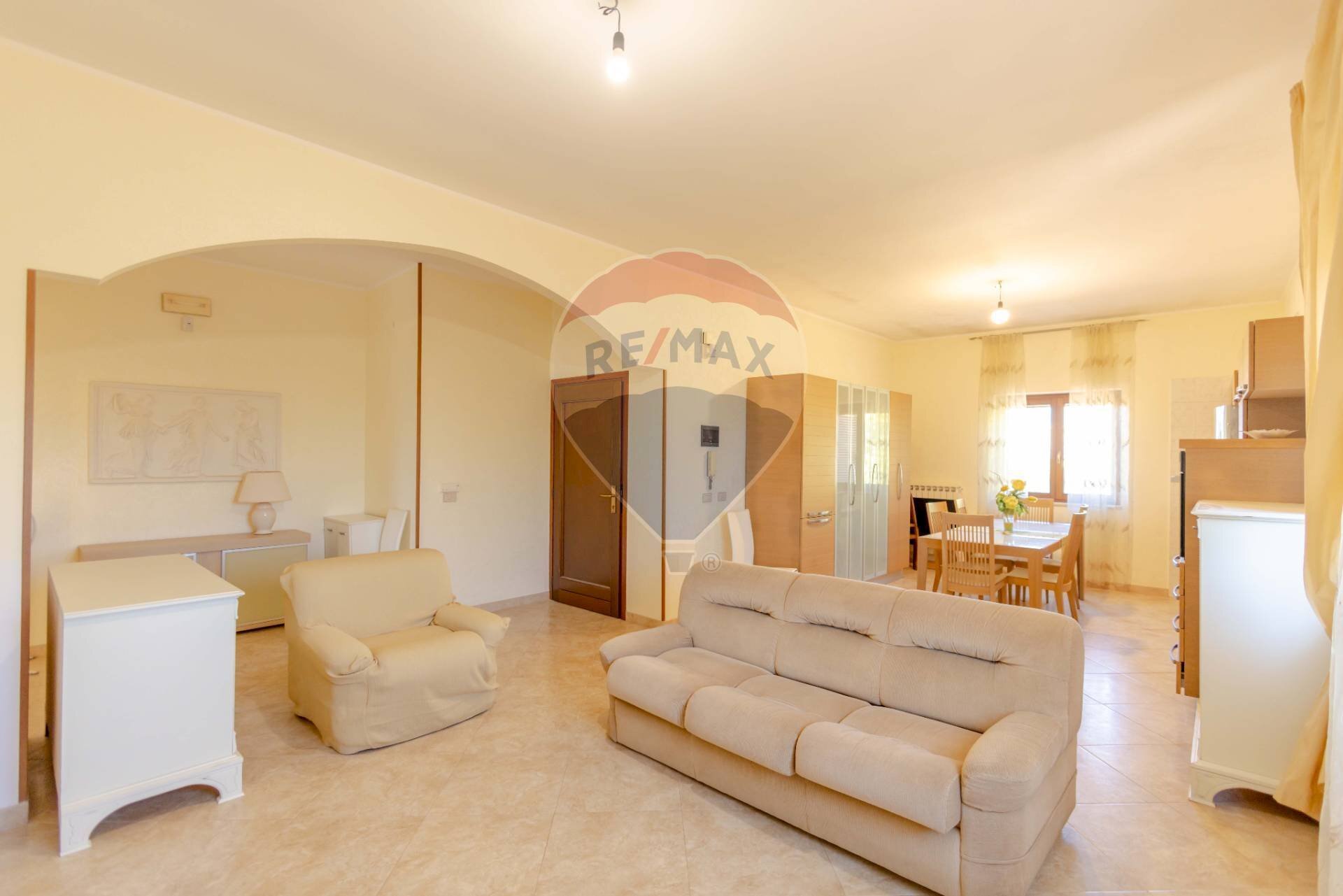 Sala da pranzo - Casa semi indipendente Strada Crispiano
 
129/A, Martina Franca - foto 2