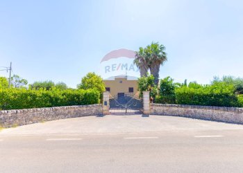 Non correlato - Casa semi indipendente Strada Crispiano
 
129/A, Martina Franca - foto 36