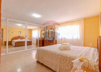 Camera / camera da letto - Casa semi indipendente Strada Crispiano
 
129/A, Martina Franca - foto 31