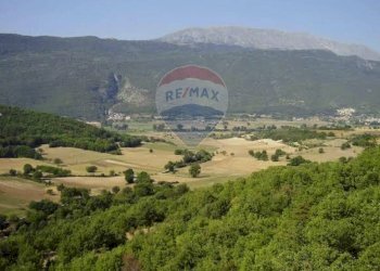 Vista delle montagne - Casa semi indipendente VIA COLVETTO
 
8, Fagnano Alto - foto 3