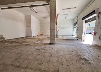 Foto 9 - Locale Commerciale via Stanis Manca
 
9, Sassari - foto 8