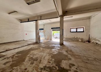 Foto 10 - Locale Commerciale via Stanis Manca
 
9, Sassari - foto 9