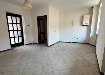 Foto 3 - Bilocale PAPA GIOVANNI XXIII
 
74, Madone - foto 3