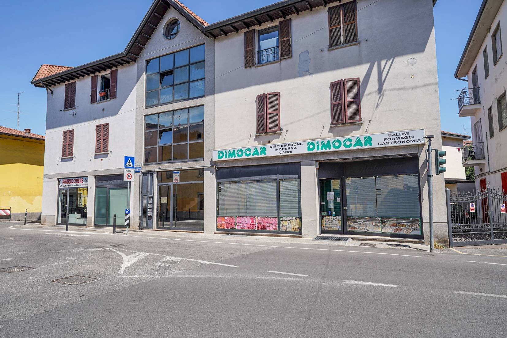 Foto 1 - Commercial Activity Corso Vittorio Veneto 35, Osio Sotto - photo 1