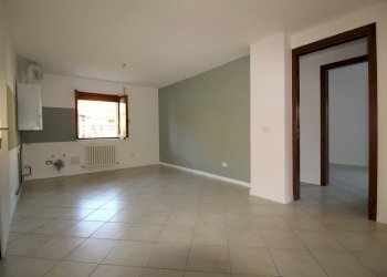 Foto 2 - Trilocale VIA SPIAZZI
 
35, Ponte Nossa - foto 2