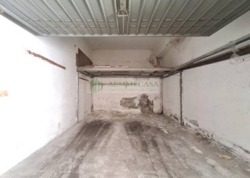 Foto 6 - Box Via Vitaliti
 
24, Catania - foto 6