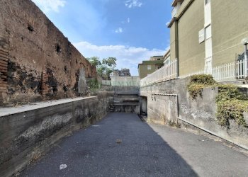 Foto 12 - Box Via Vitaliti
 
24, Catania - foto 12