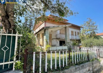 Foto 44 - Casa indipendente Via Italia
 
6, Montalto delle Marche - foto 43