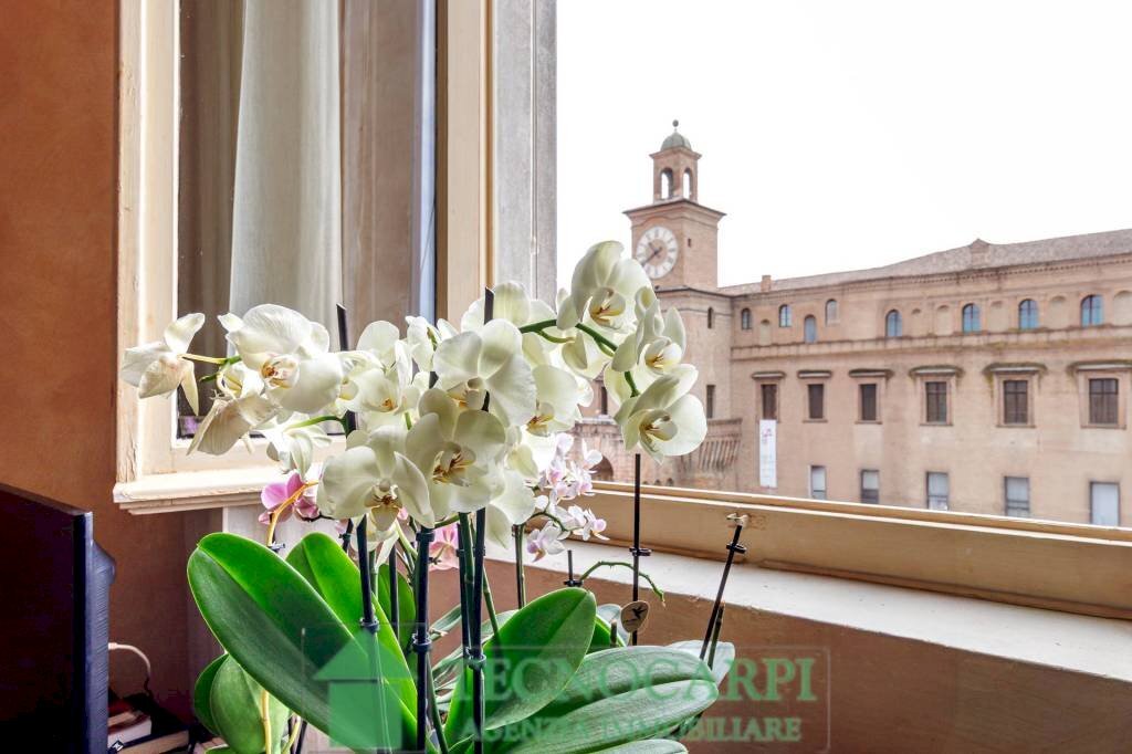 Vista - Four-room apartment piazza dei Martiri, Carpi - photo 1